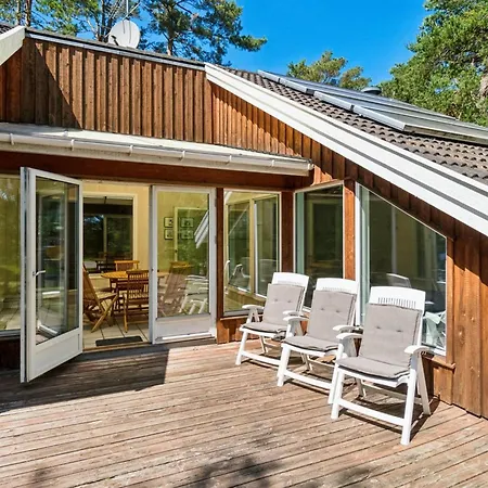 Auvo - 200m From The Sea By Interhome Neksø
