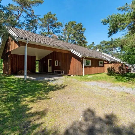 Auvo - 200m From The Sea By Interhome Vakantiehuis Neksø